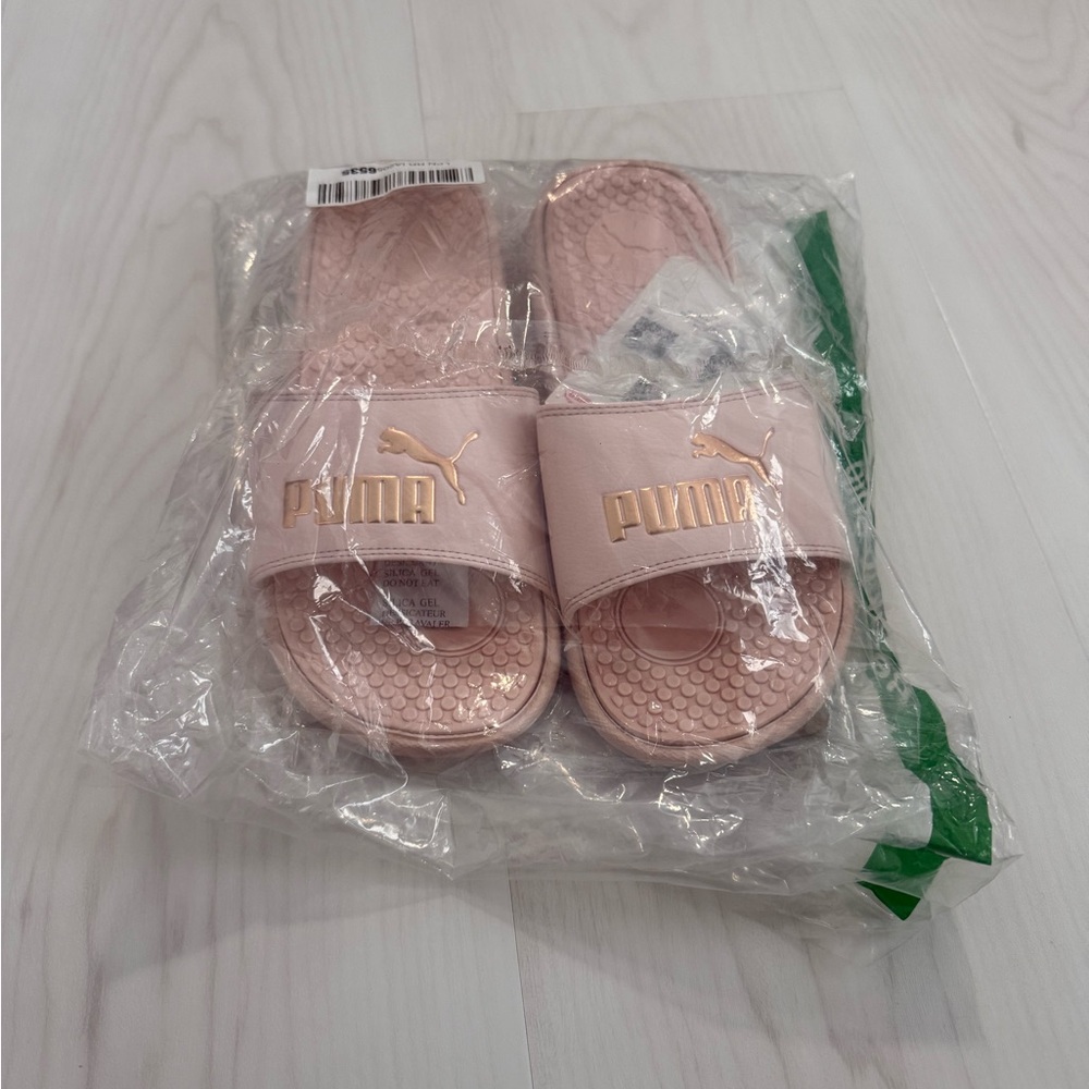 PUMA Women's Soft Pink Slide Sandals Size 9 - Picture 5 of 5